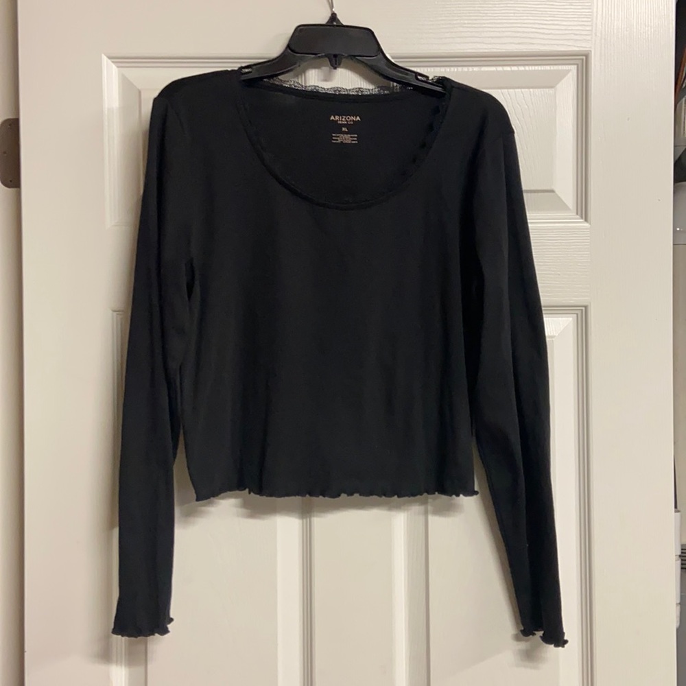 Junior Arizona black long sleeve crop top